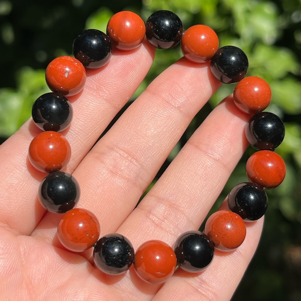 10mm stretchable red jasper‎ black obsidian bracelet